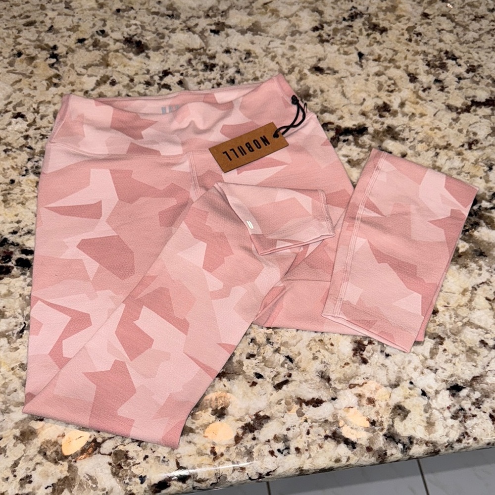 NOBULL Pink Camo Leggings